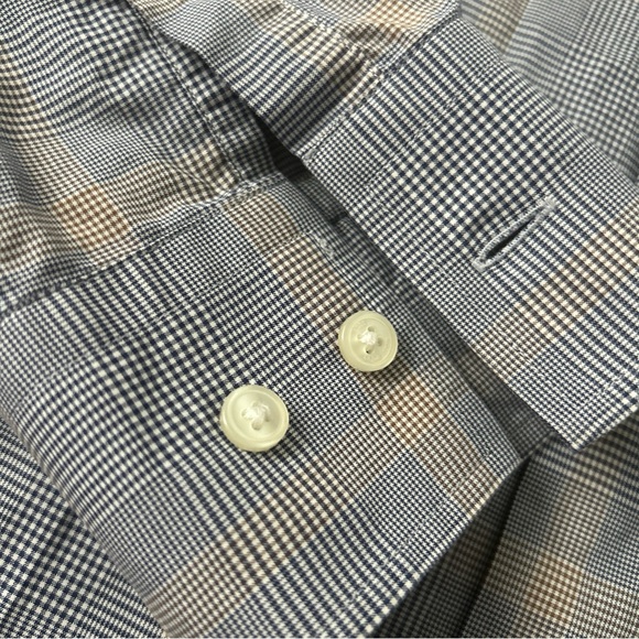 Boss By Hugo Boss Men’s  Plaid Dress Shirt Sz 16  (41) - Picture 2 of 9